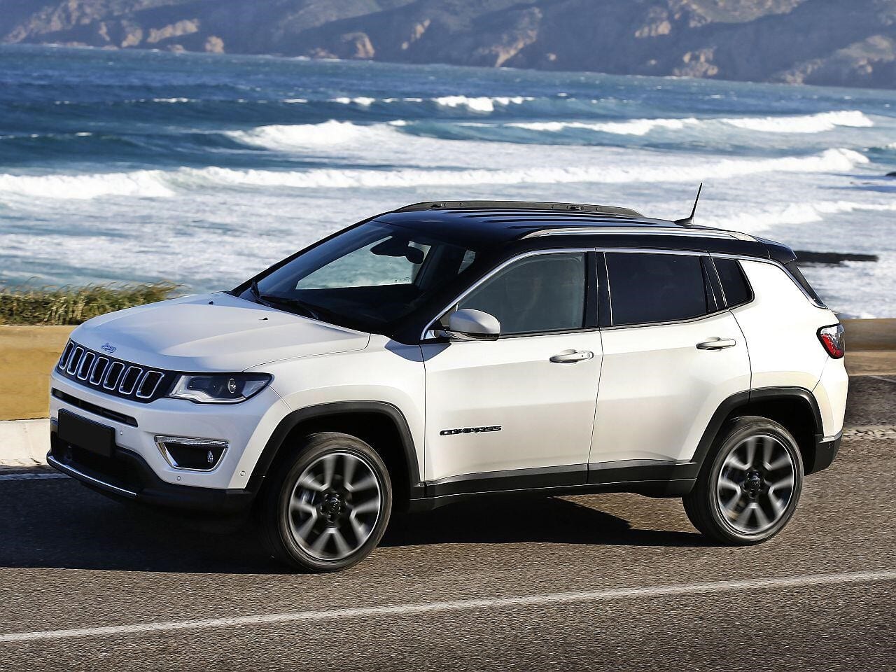 Jeep Compass — аренда от 34000 ֏/сутки