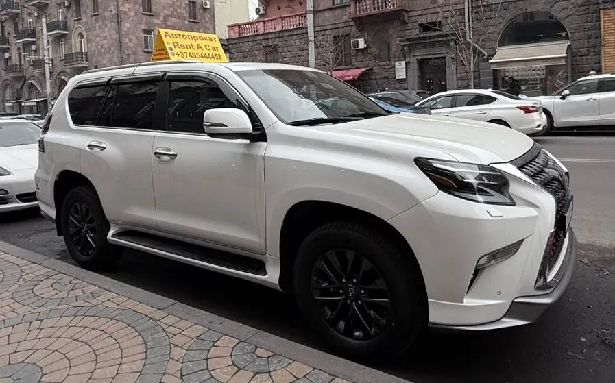 Lexus GX 460 2022 — аренда от 75075 ֏/сутки