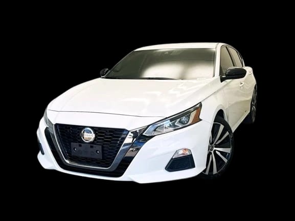 Nissan Altima 2022 — аренда от 29000 ֏/сутки