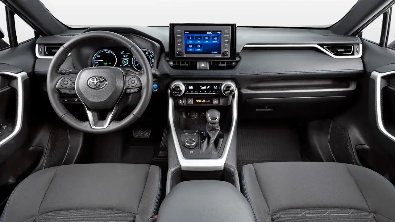 Toyota RAV4 2022 — фото 2