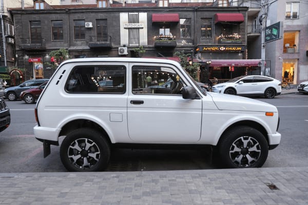 Lada Niva 4x4 2021 — фото 2