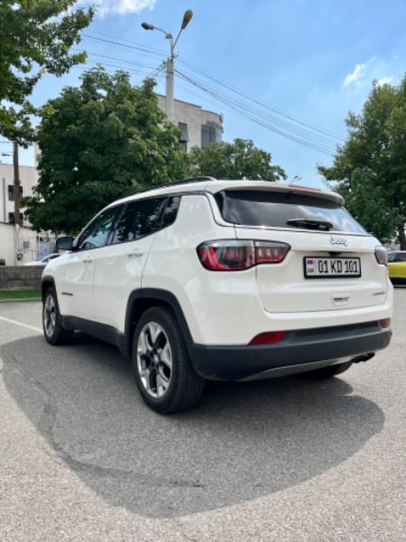 Jeep Compass — фото 2