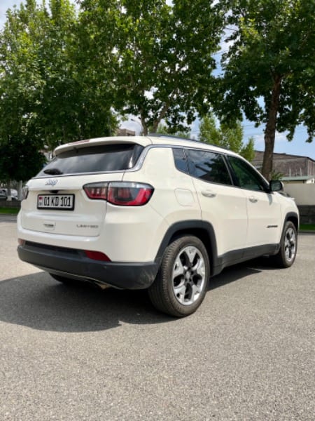 Jeep Compass — фото 3