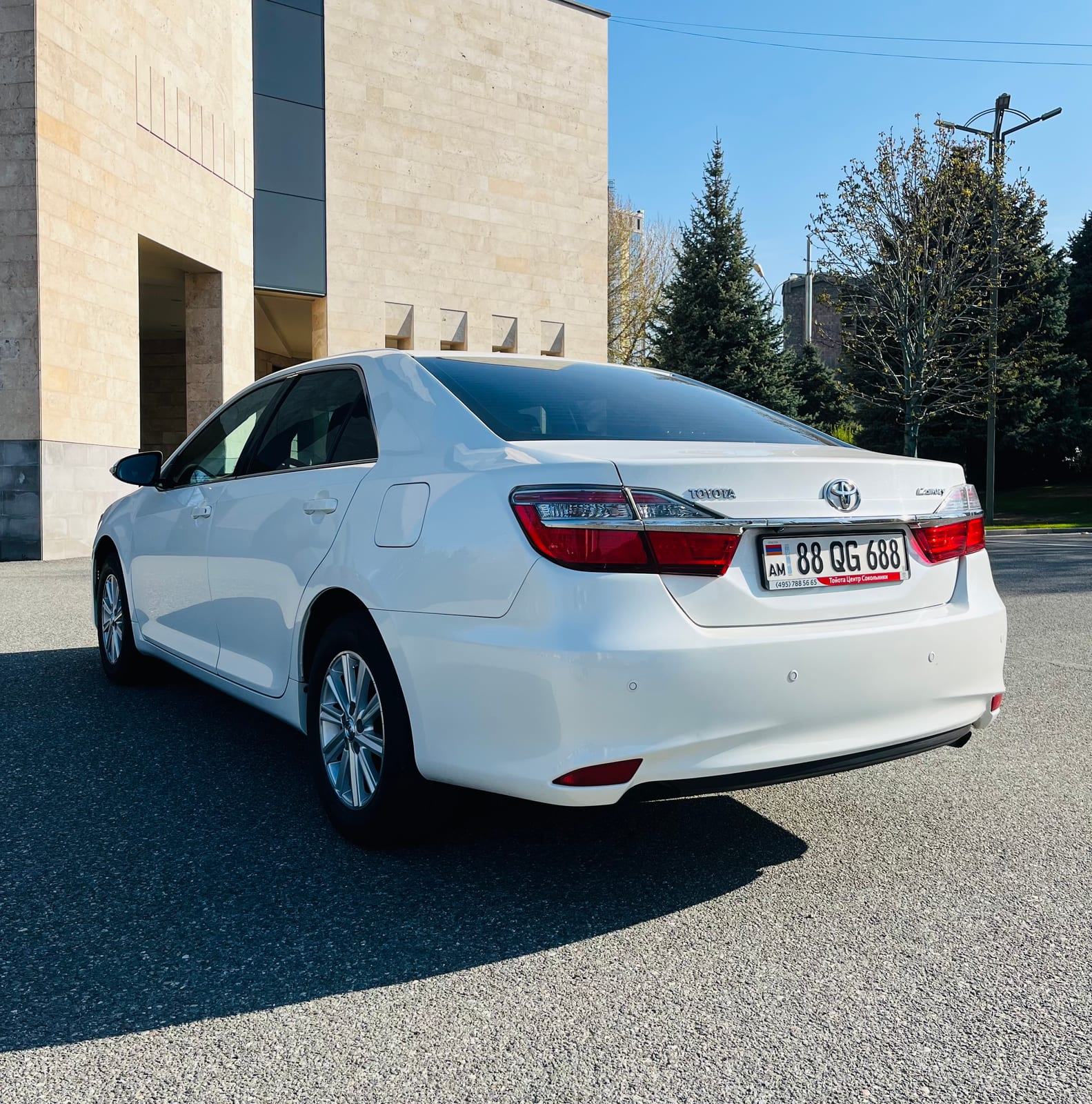 Toyota Camry — фото 4