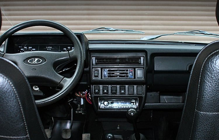 Lada Niva — фото 4