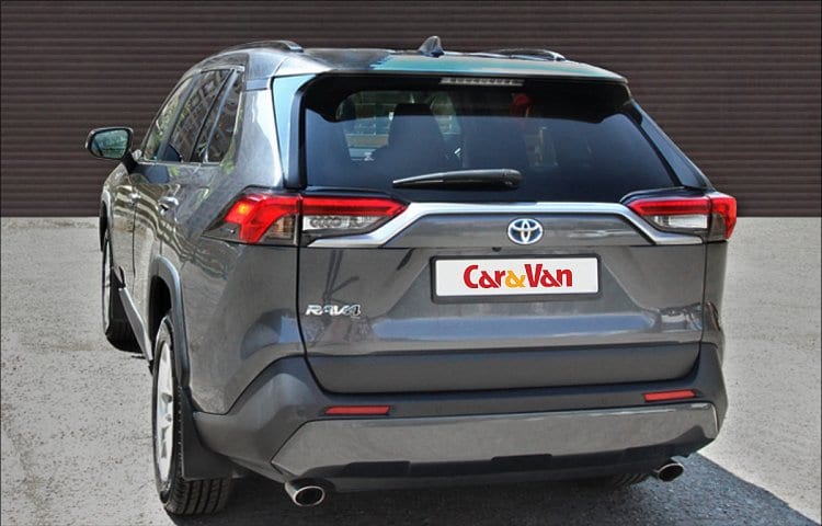 Toyota RAV4 — фото 2