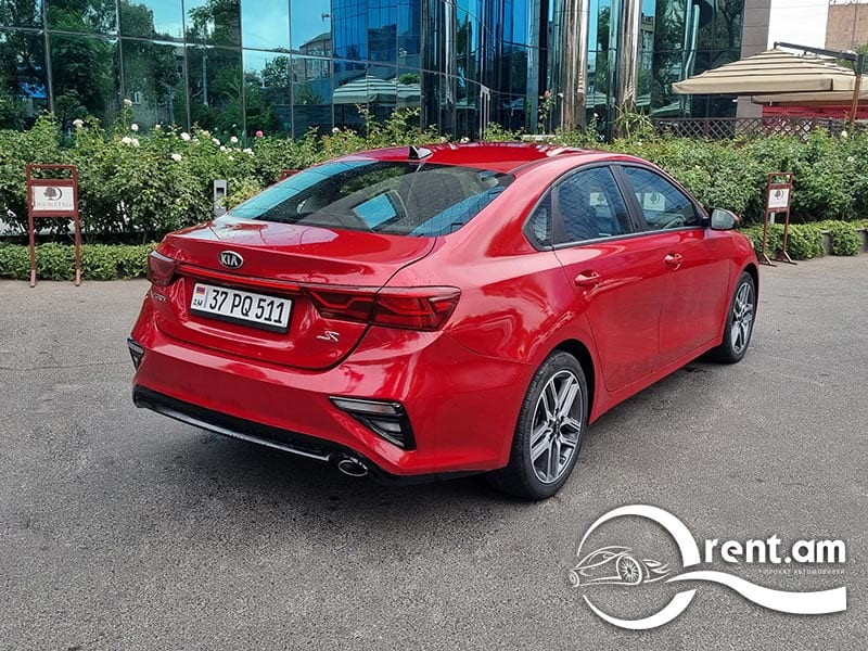 Kia Forte S — фото 2