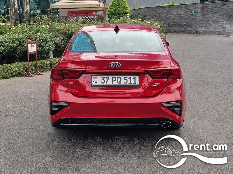 Kia Forte S — фото 4