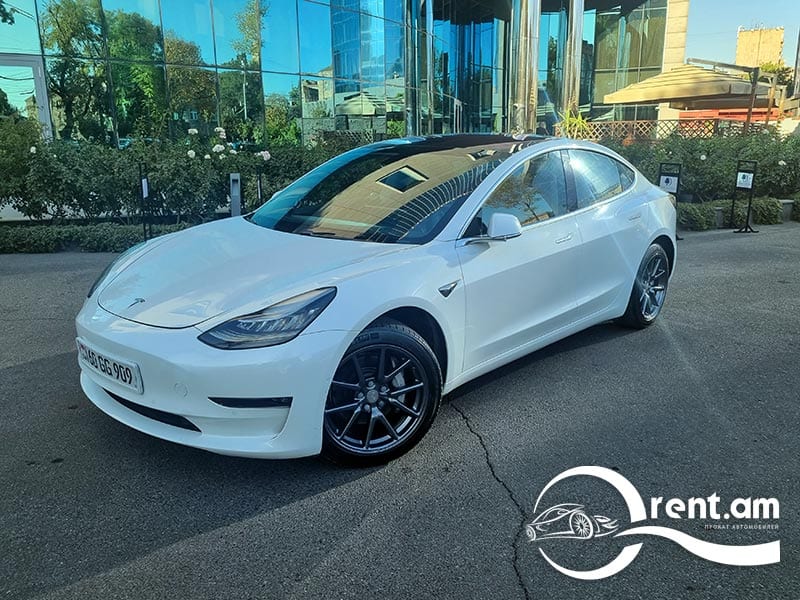 Tesla Model 3 — фото 2