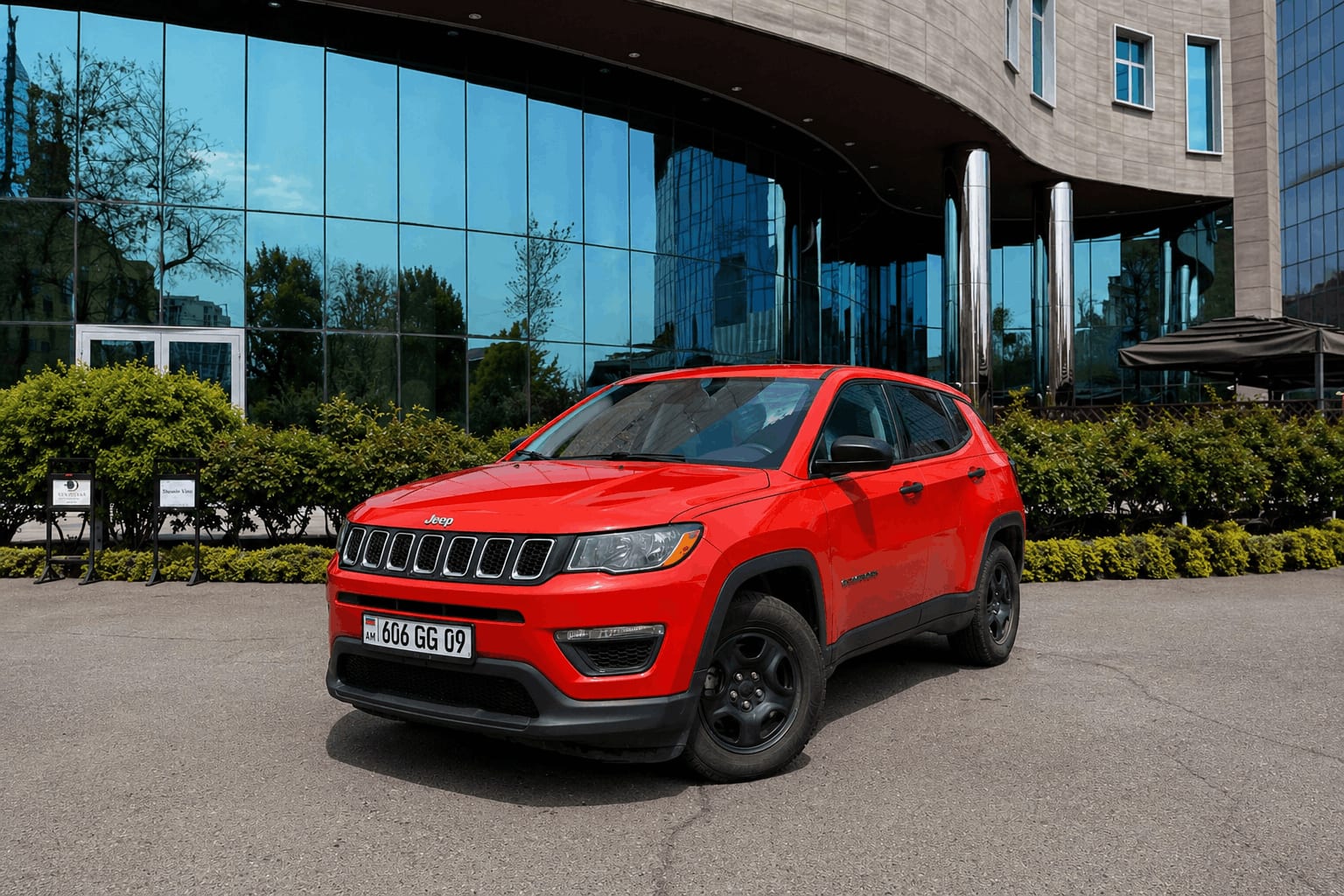 Jeep Compass Sport — аренда от 33000 ֏/сутки