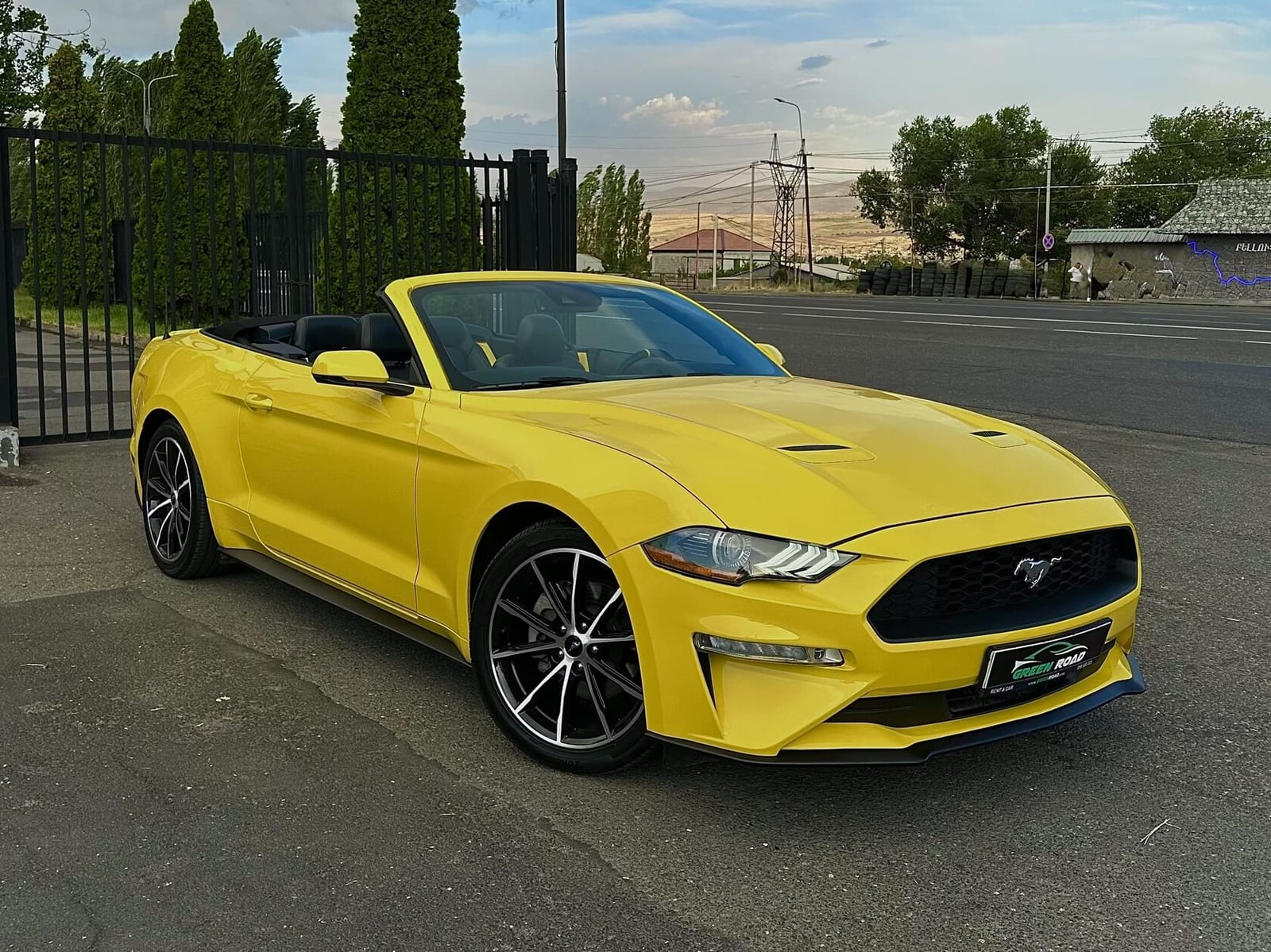 Ford Mustang — аренда от 50000 ֏/сутки