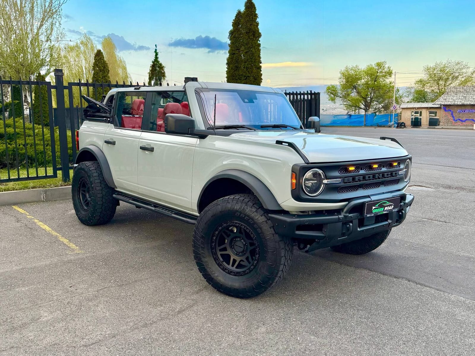 Ford Bronco — аренда от 70000 ֏/сутки