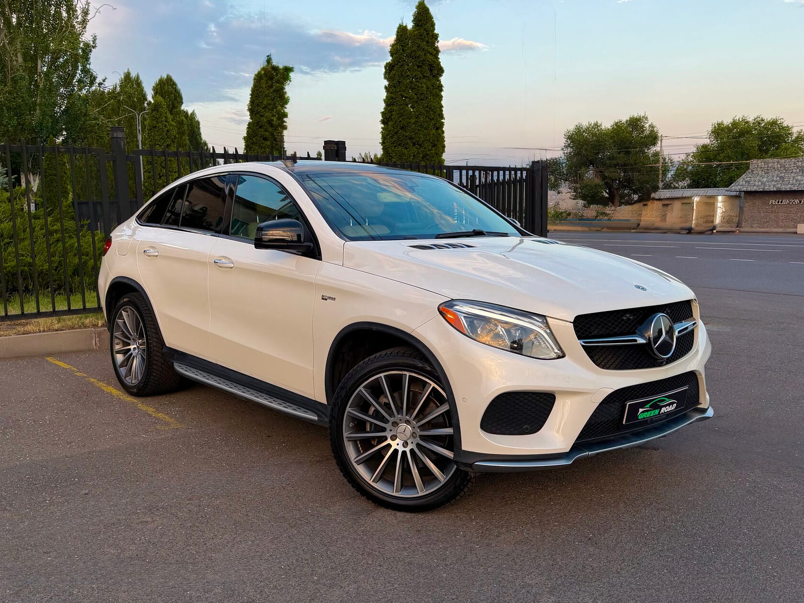 Mercedes-Benz GLE Coupe 43 AMG — аренда от 60000 ֏/сутки