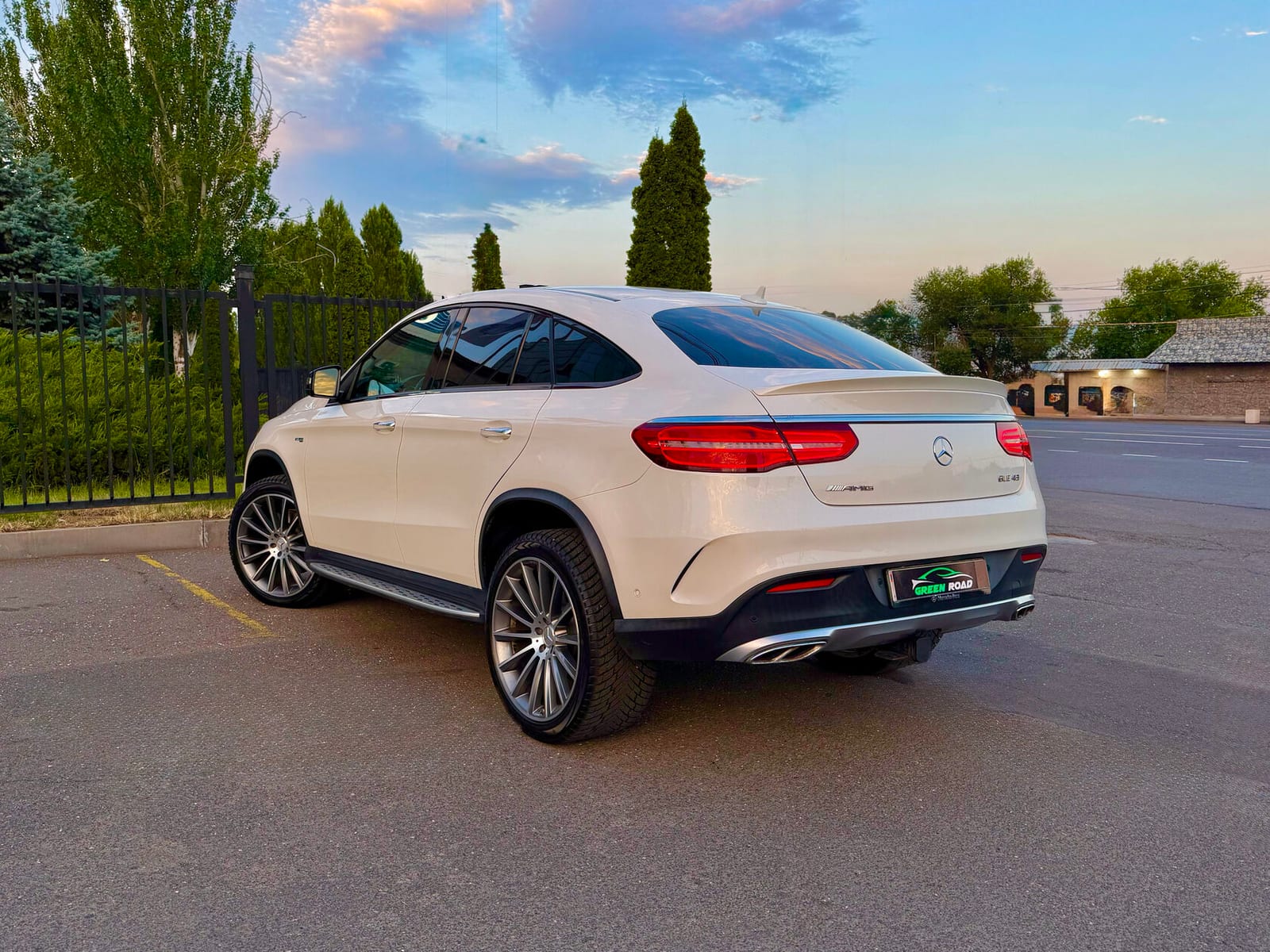 Mercedes-Benz GLE Coupe 43 AMG — фото 3