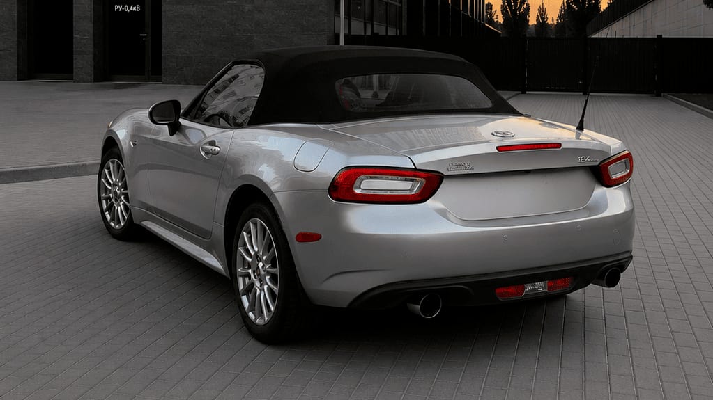 Fiat 124 Spider — фото 3