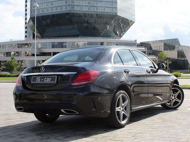 Mercedes C180 AMG 2016 года в аренду в Минске