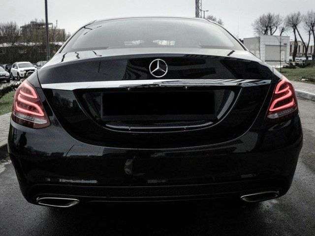 Mercedes C180 AMG 2016 года в аренду в Минске