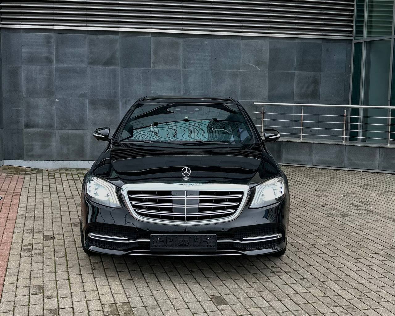 Mercedes-Benz S450 (рестайлинг) в аренду в Минске
