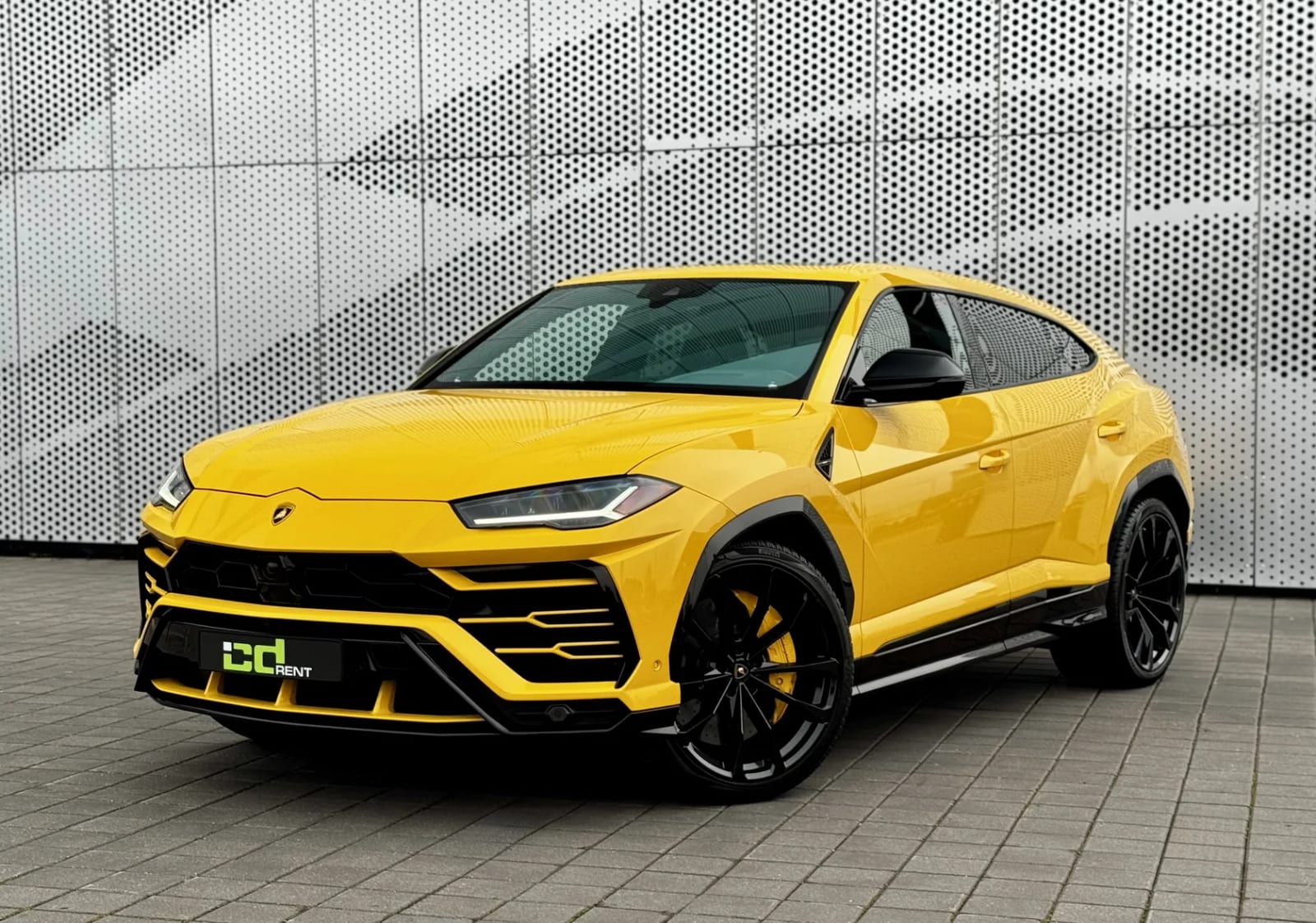 Lamborghini Urus 2021 года в аренду в Минске