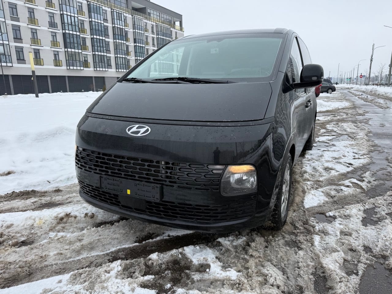 Hyundai Staria 2023 года в аренду в Минске