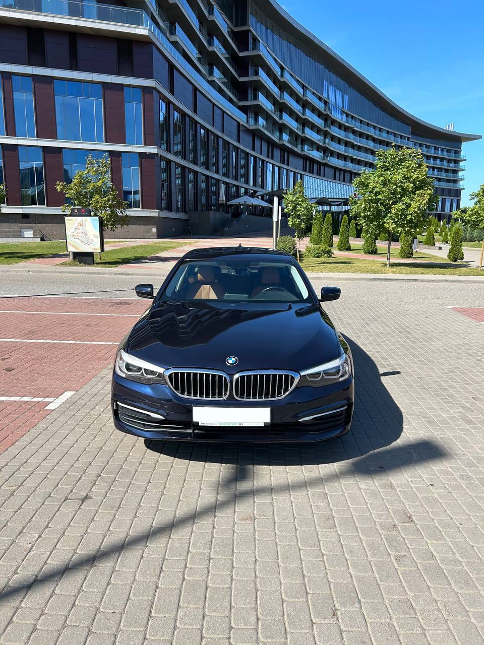 BMW 5 G31 — фото 2