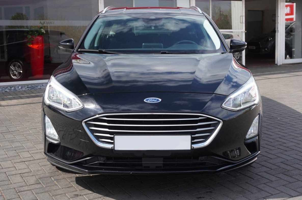 Ford Focus 2019 — аренда от 110 Br/сутки