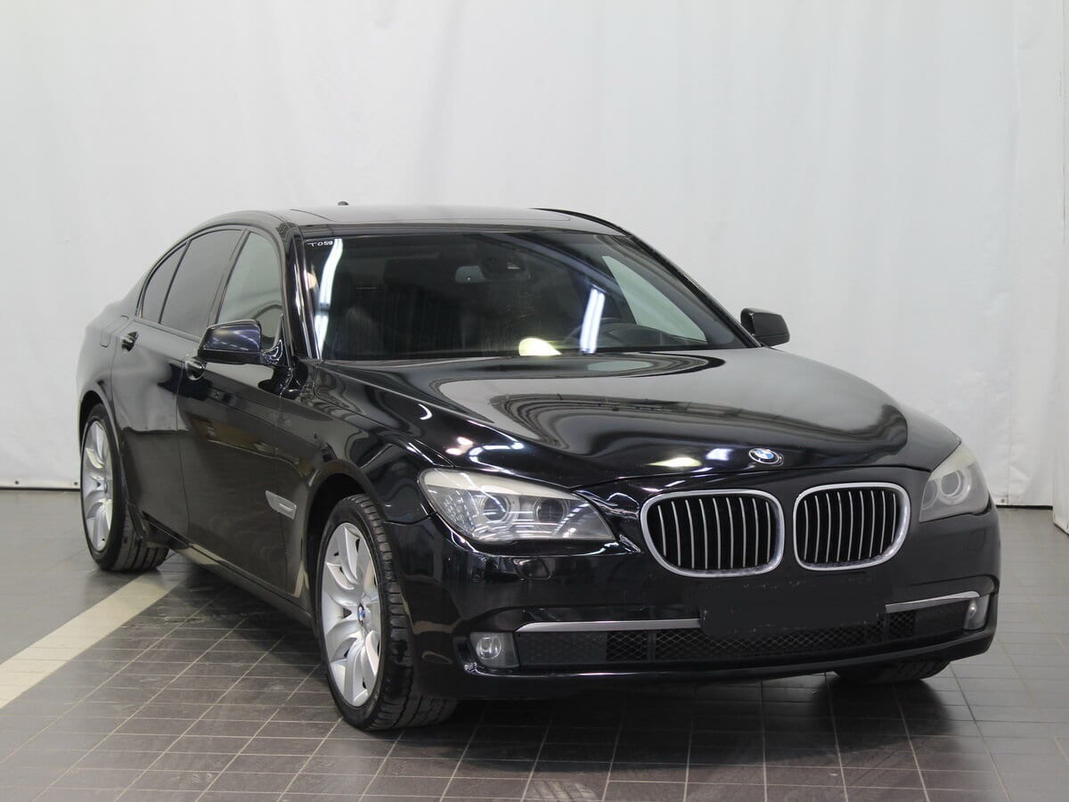 BMW 7 Series (F01) 2009 — фото 2
