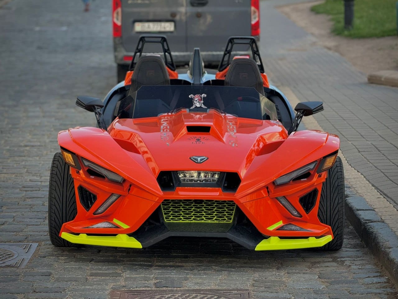 Polaris Slingshot R в аренду в Минске