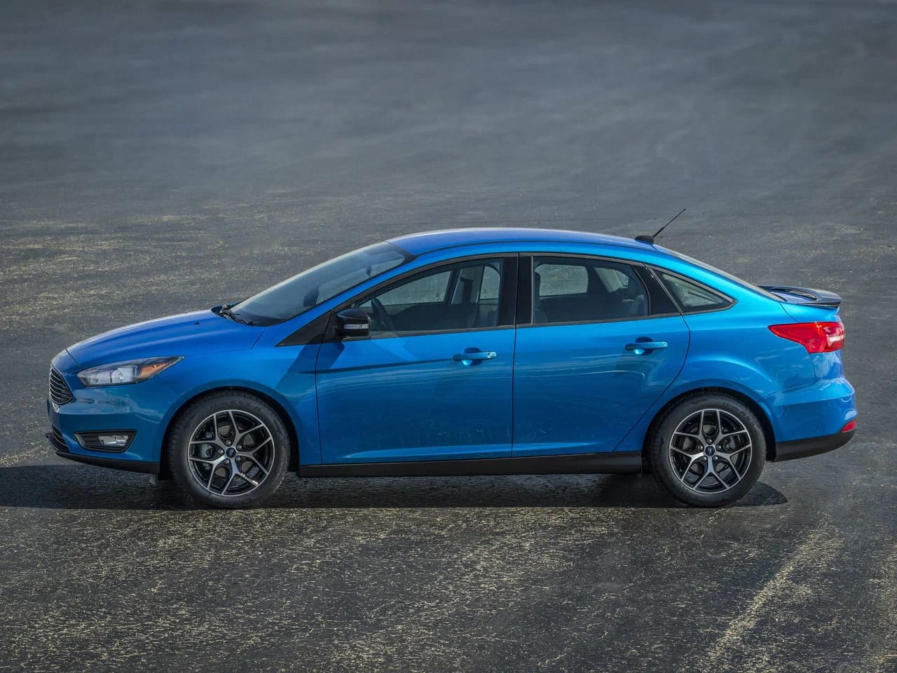 Ford Focus 2019 — фото 2