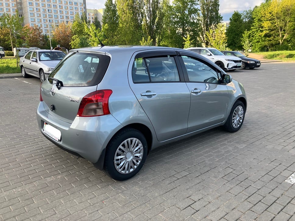 Toyota Yaris в аренду в Минске