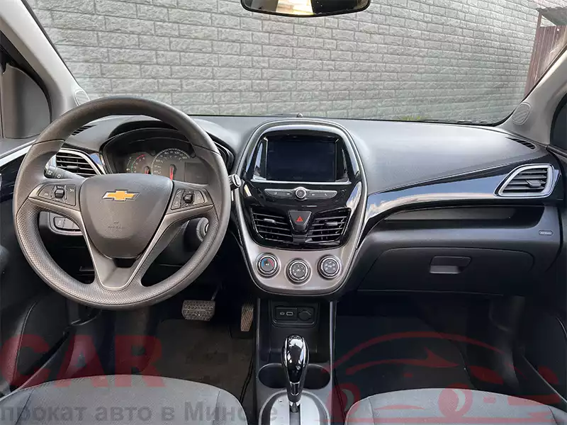 Chevrolet Spark 2017 года в аренду в Минске