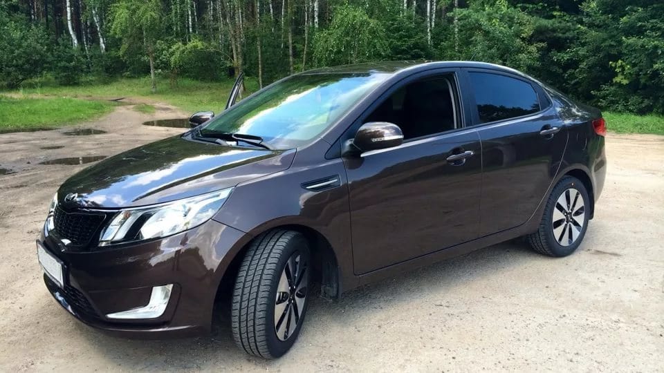 Kia Rio 2015 — аренда от 80 Br/сутки
