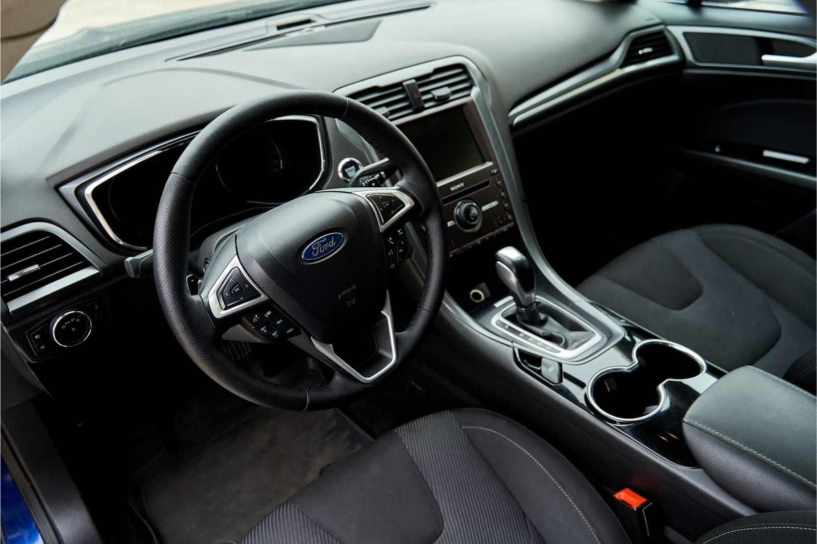 Ford Mondeo Titanium 2015 — фото 4