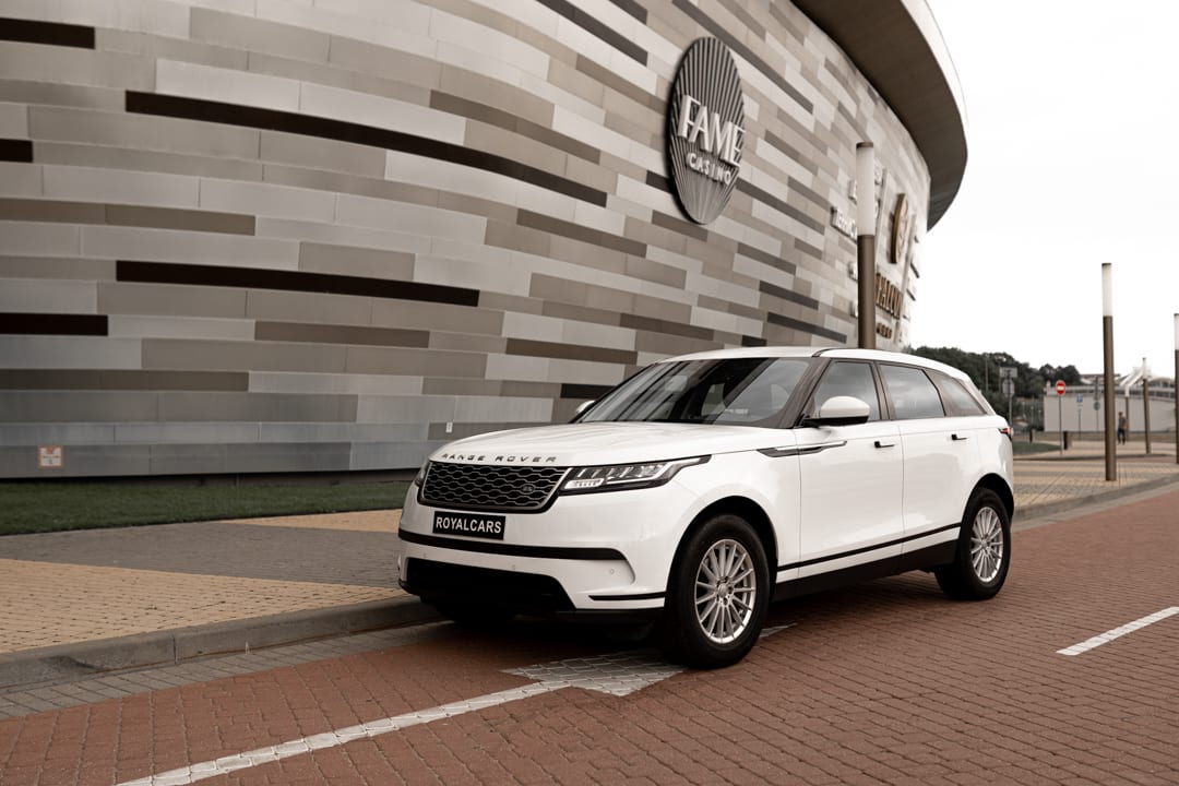 Land Rover Range Rover Velar 2020 — аренда от 560 Br/сутки