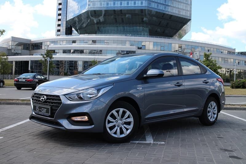Hyundai Solaris 2018 — аренда от 110 Br/сутки