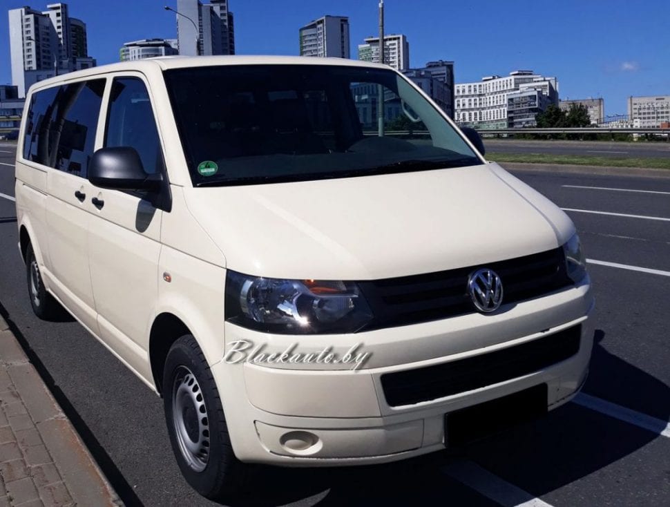 Volkswagen Caravelle Long 8+1 в аренду в Минске