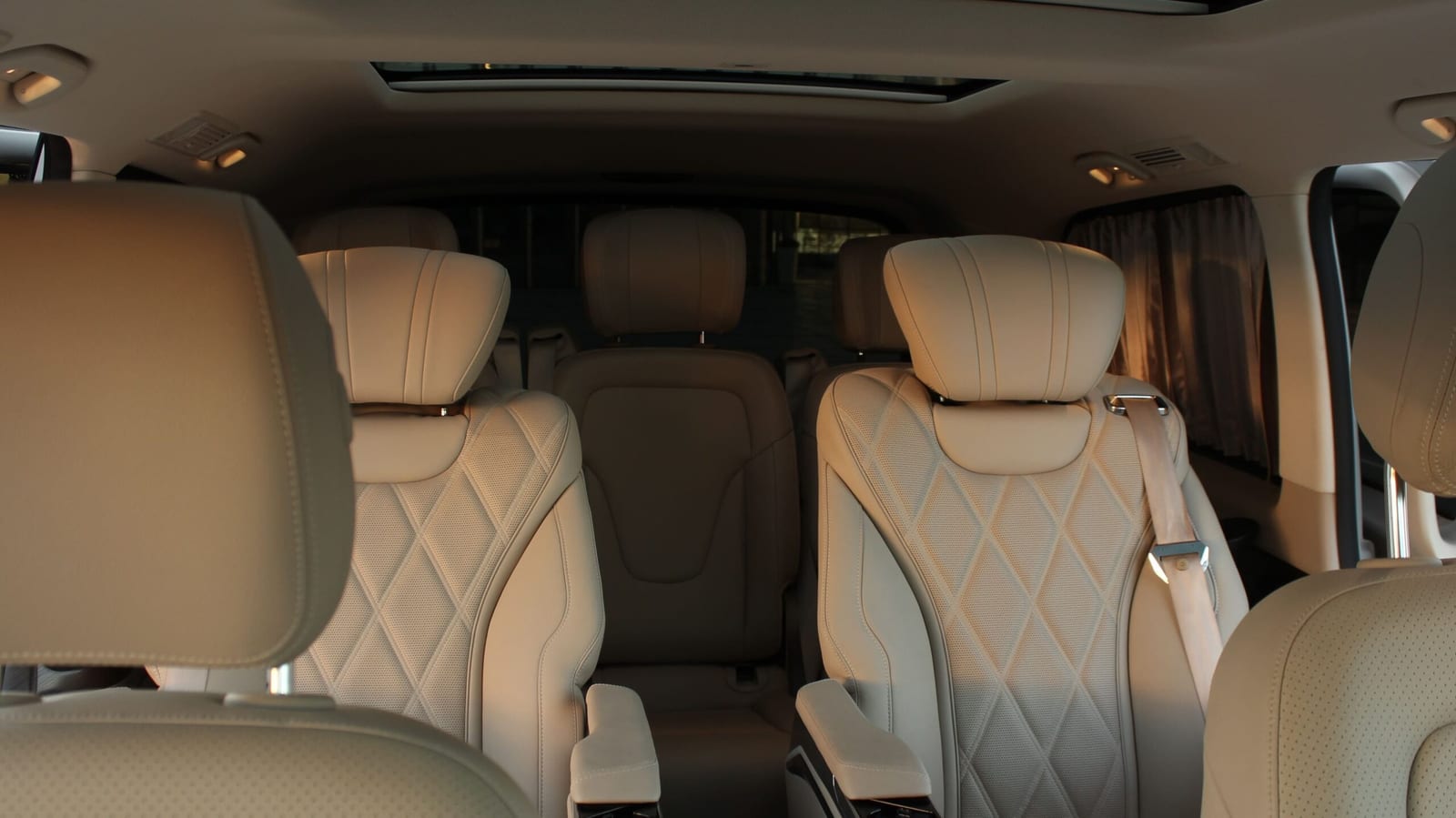 Mercedes-Benz V-class Maybach в аренду в Минске