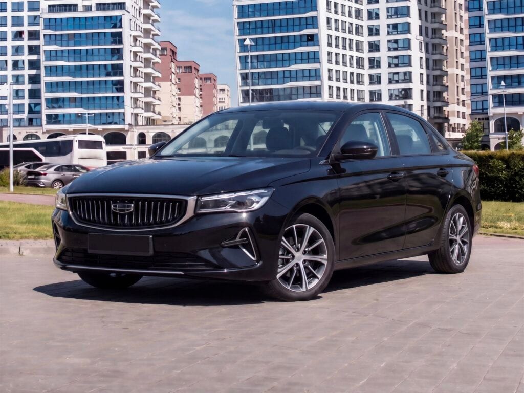 Geely Emgrand Blue 2023 — аренда от 160 Br/сутки