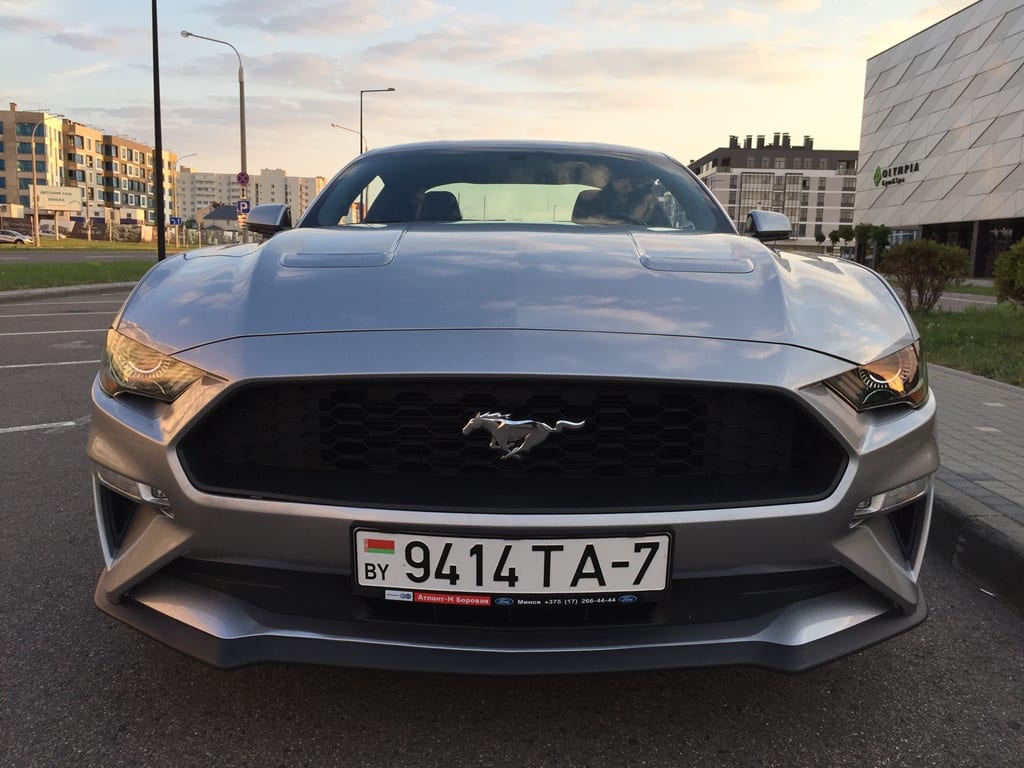 Ford Mustang 2020 — фото 2