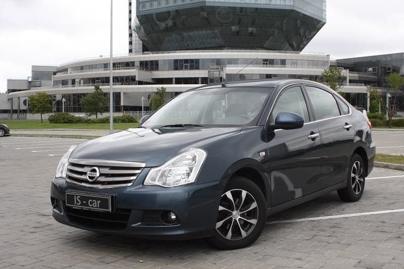 Nissan Almera 2018 — аренда от 99 Br/сутки