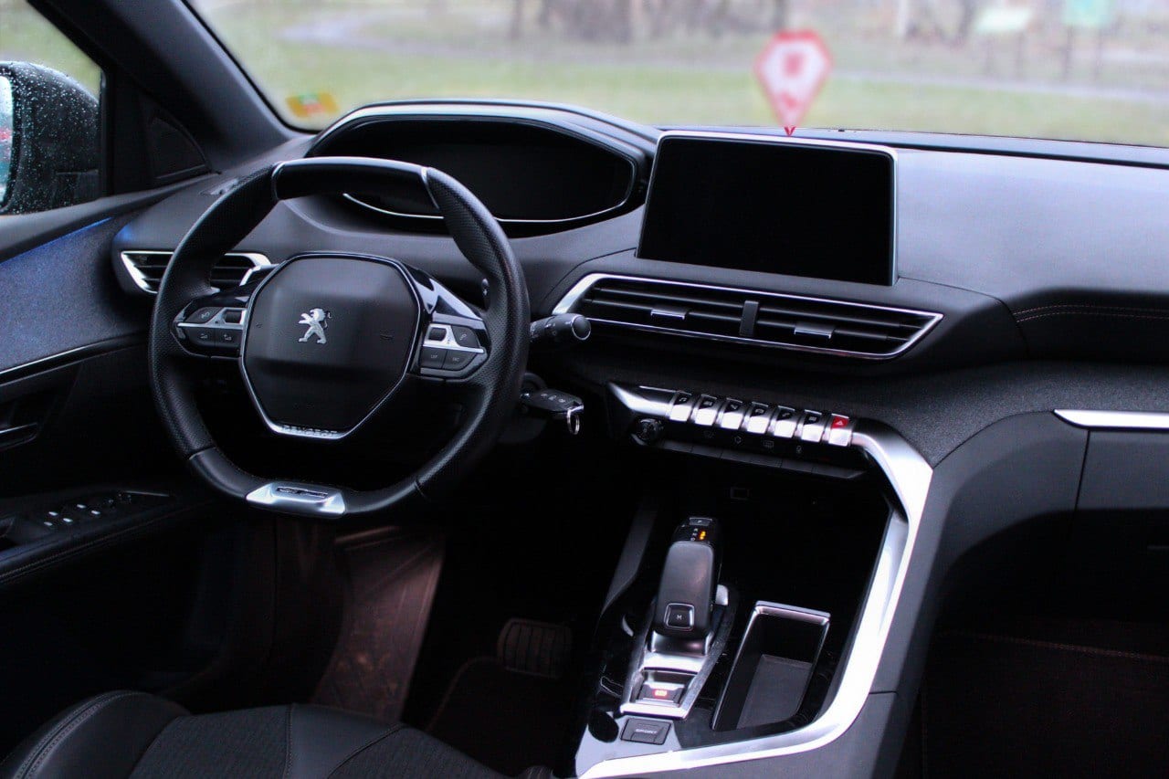 Peugeot 5008 в аренду в Минске
