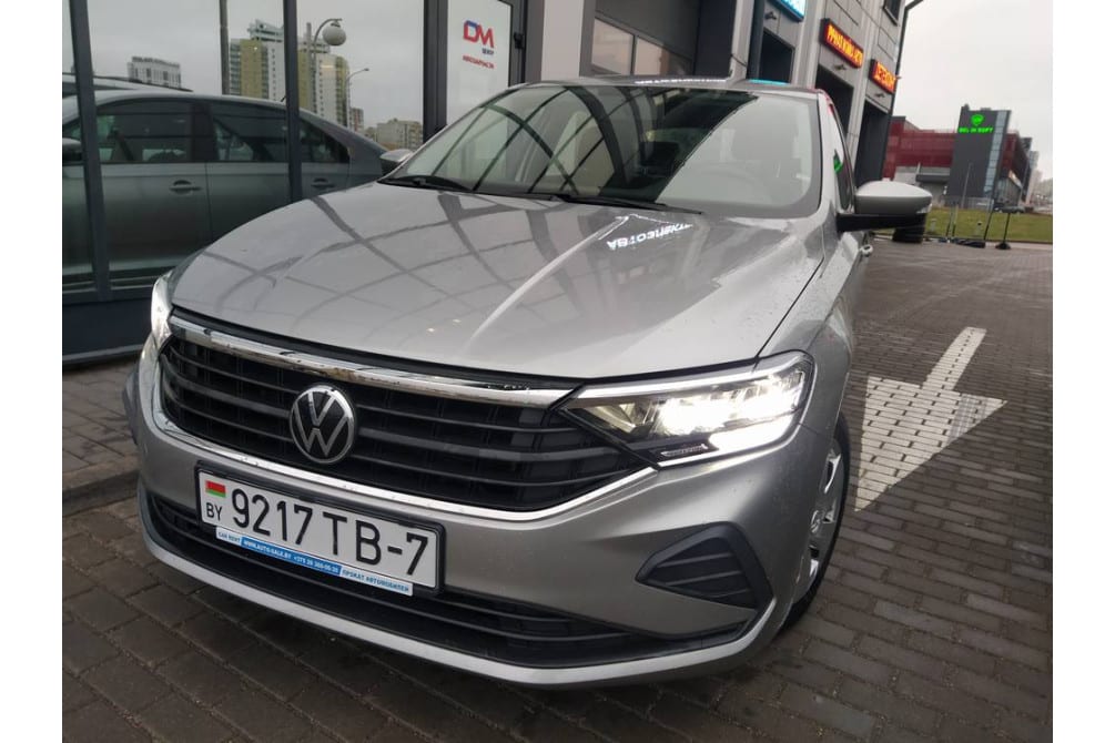 Volkswagen Polo 1.6 в аренду в Минске