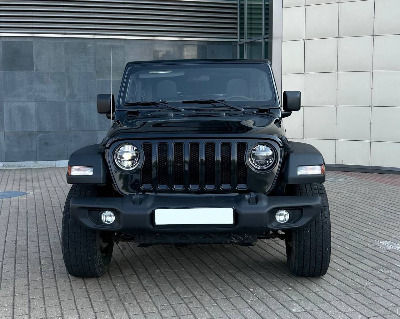Jeep Wrangler Sport — фото 2