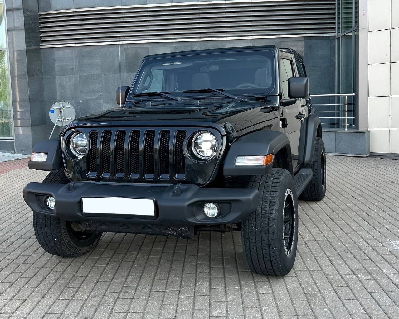 Jeep Wrangler Sport — фото 3