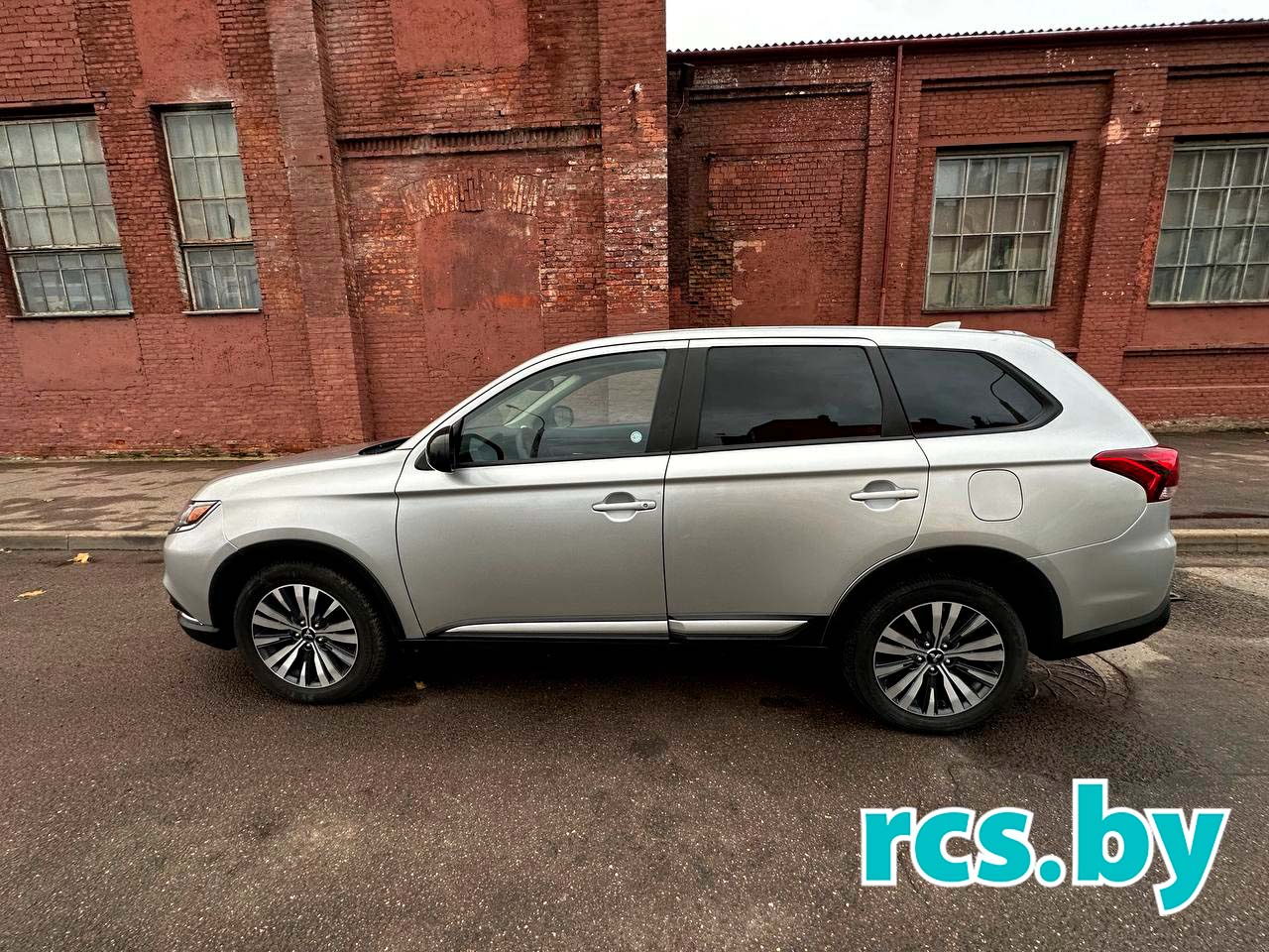 Mitsubishi Outlander 7 мест 2019 — фото 4