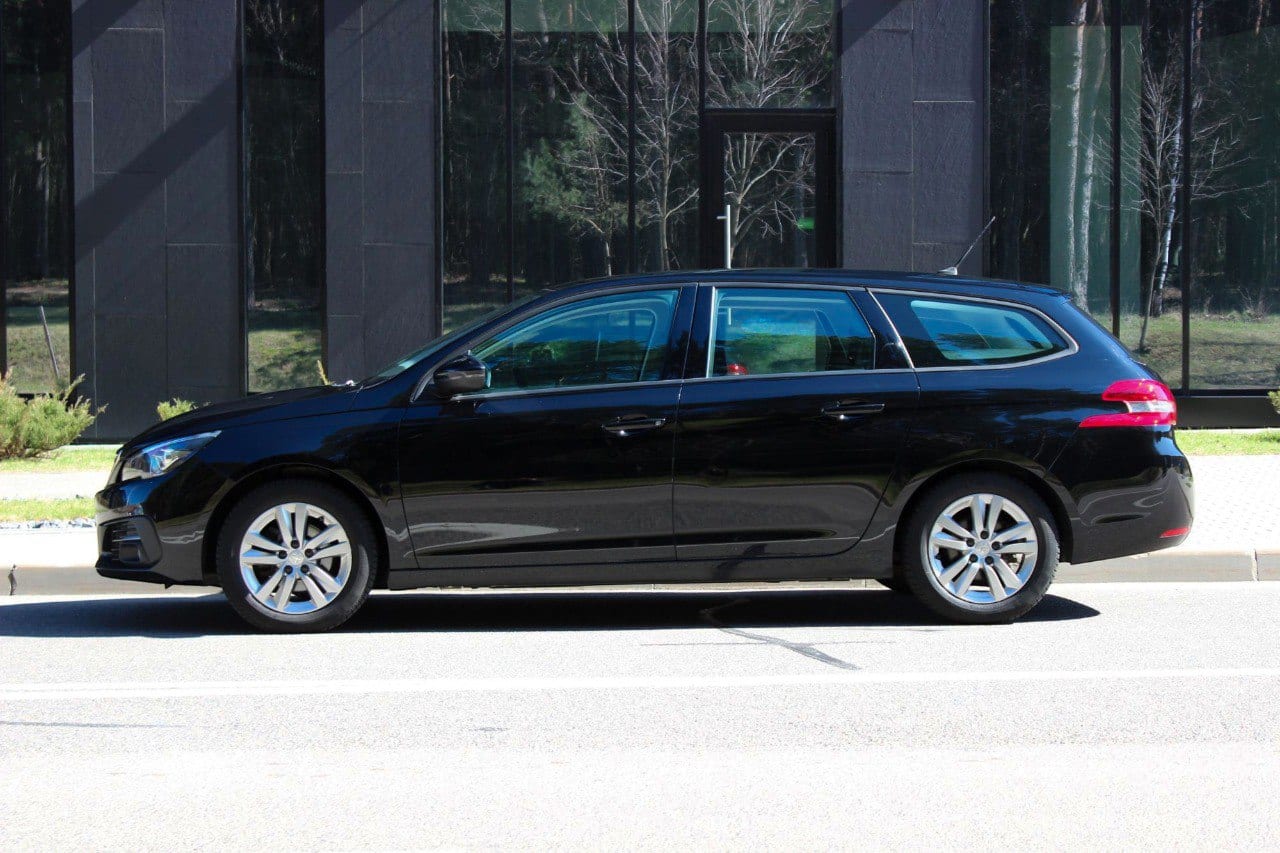 Peugeot 308 в аренду в Минске