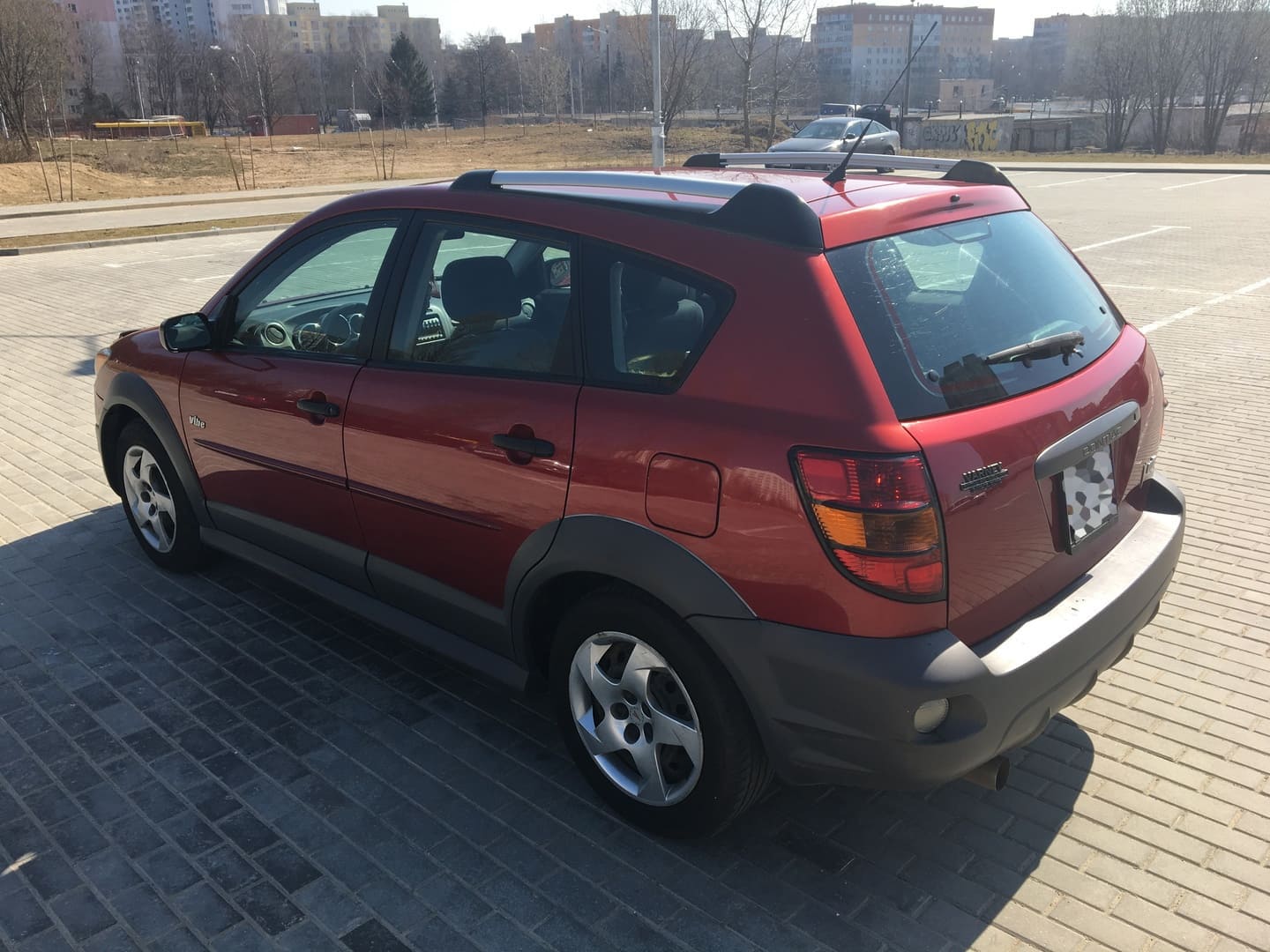 Pontiac Vibe (красный) 2006 — фото 2