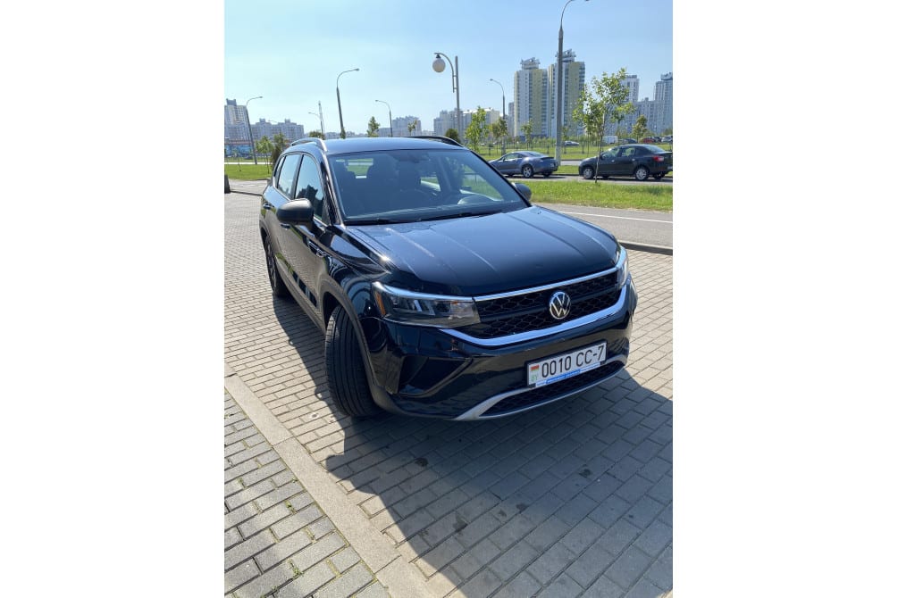 Volkswagen Taos 1.5 в аренду в Минске