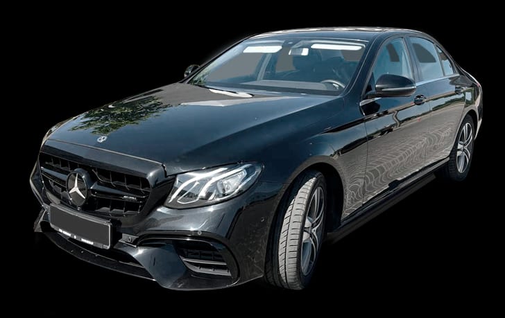 Mercedes-Benz E-Class W213 2016 — аренда от 380 Br/сутки