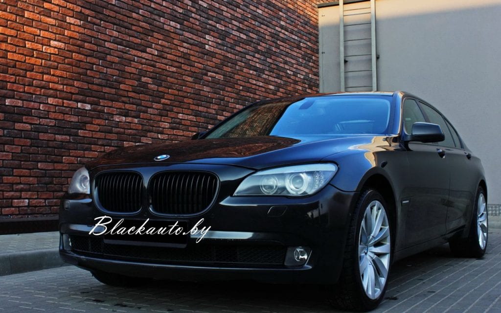 BMW 740 F02 Long — аренда от 360 Br/сутки